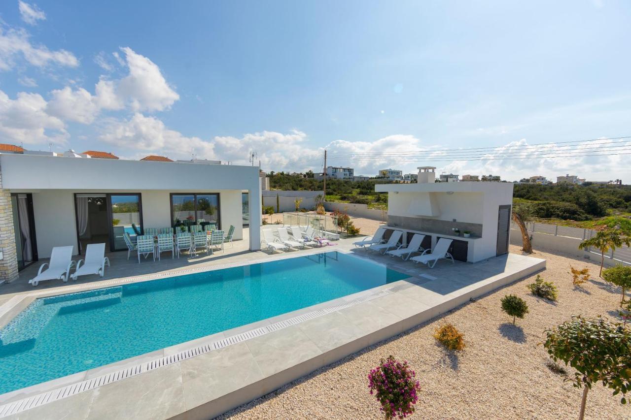 Villa Pleiades Paphos Exterior foto