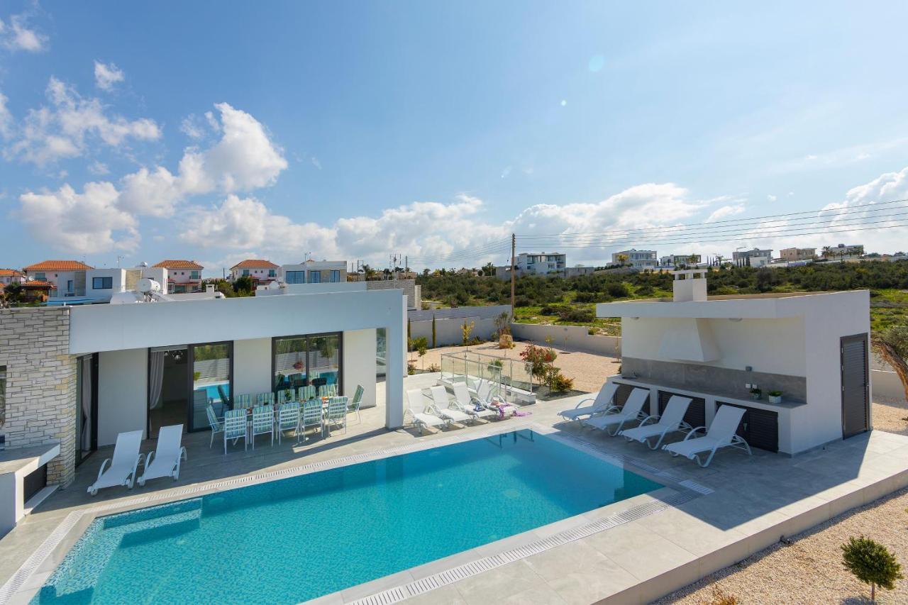 Villa Pleiades Paphos Exterior foto
